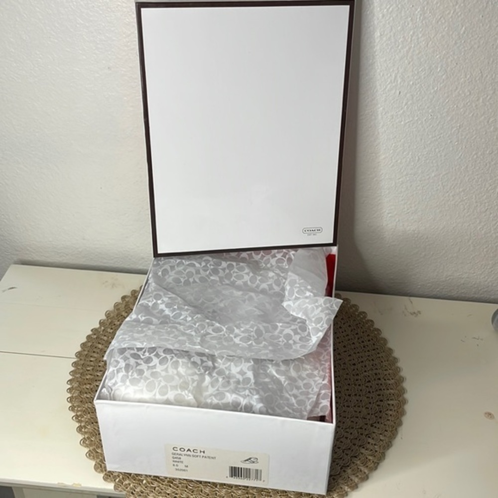 Coach Shoe‎ Box - Picture 4 of 6